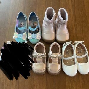 Lot of girls shoes size toddler 5-7 Stride Rite and Frozen